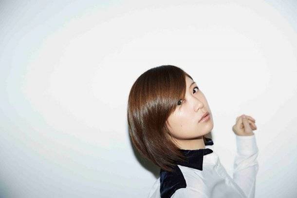 Mizushima Hiro, Ayaka