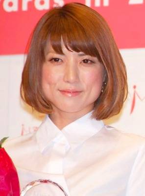 hitomi