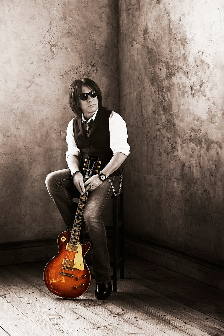 B'z's Tak Matsumoto to release first solo album in 4 years | tokyohive